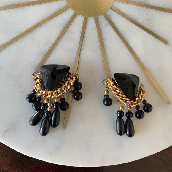 Vintage clip on earrings bundle - Picture 4 of 7